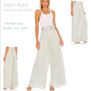 NWT Lovers + Friends Seafoam Belted Palazzo Puddle Leg Trousers Seafoam …
